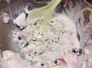 Blueberry Yogurt Ice Cream (eggless Version) By: Special Writer for Blueberry Food recipe