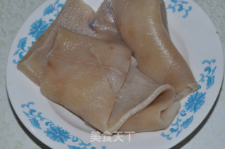 Soy Bean Sprouts Fried Pork Skin recipe