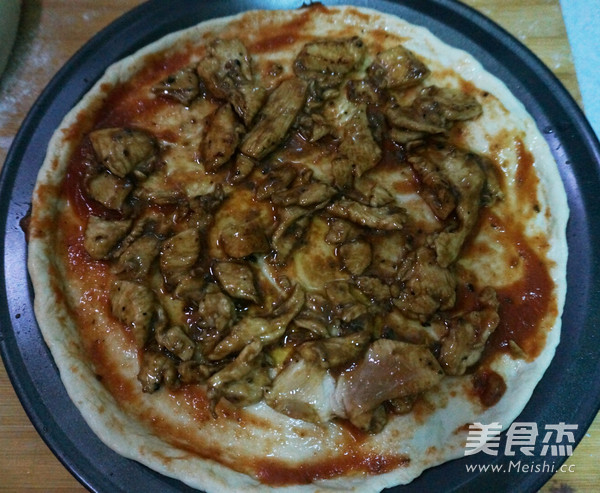 Black Pepper Chicken Pizza recipe