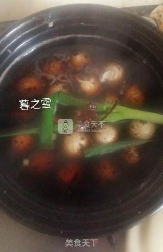 Marinated Quail Eggs recipe