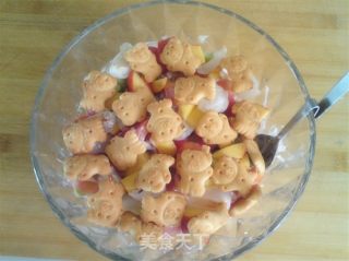 Delicious Yogurt Vegetable and Fruit Salad recipe