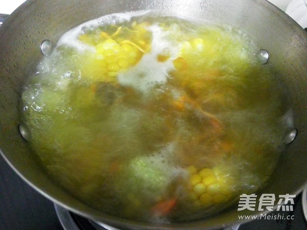 Cordyceps Flower Corn Pork Ribs Soup recipe