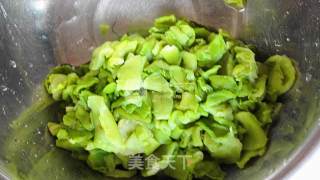Dried Lettuce Salad recipe