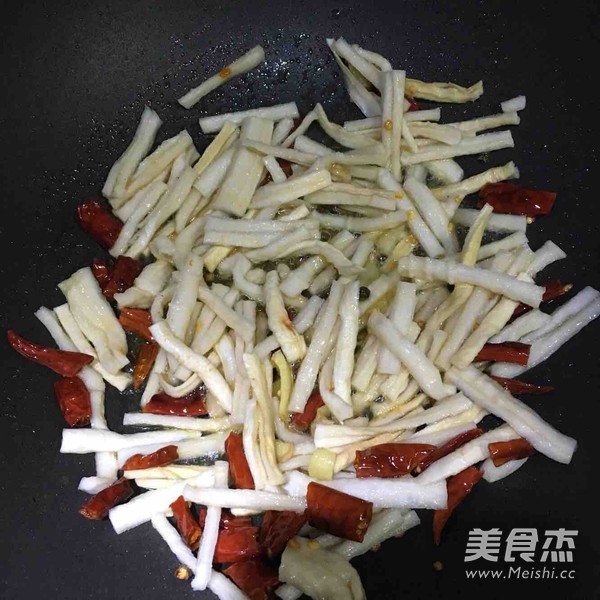 Stir-fried Bacon with Dried Radish recipe