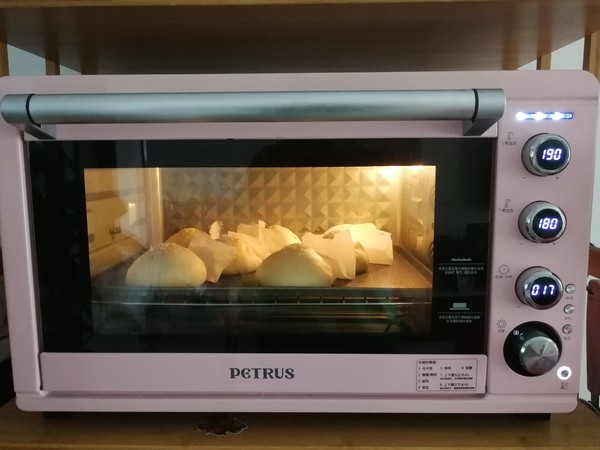 Coconut Milk Crispy Salted Egg Yolk Bread that Looks Like Egg Yolk Crisp recipe