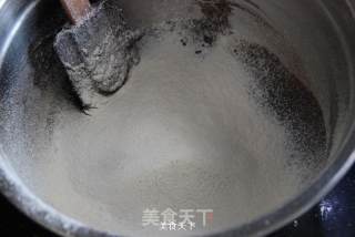 Yingtai Food Club---strong Strawberry Brownie Cake recipe