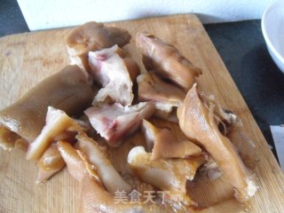 Pork Knuckles with Oyster Sauce recipe