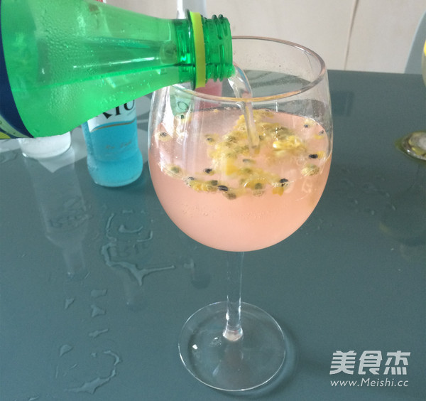 Pink Lady Special Drink recipe