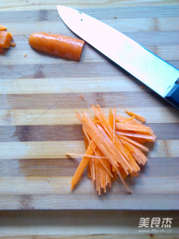 Celery Mixed with Dried Shreds recipe