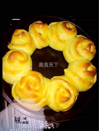 #柏翠大赛#yellow Rose Bread & Cranberry Coconut Bread recipe