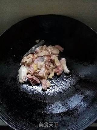 Chestnut Roast Chicken-a Classic Meal recipe