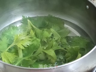 Tofu Mixed with Celery Leaves recipe