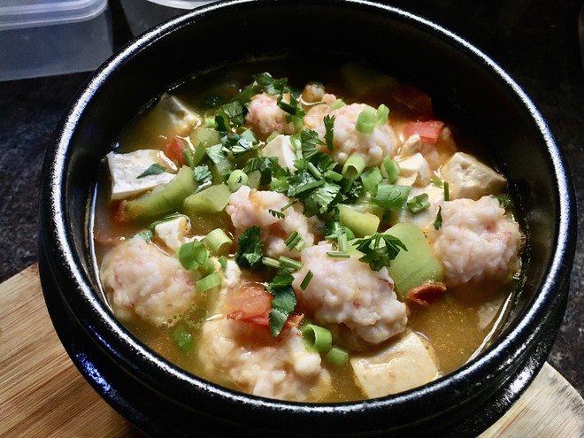Nutrition Reduced Fat Tomato and Shrimp Slippery Tofu Soup recipe