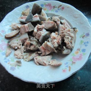 Stir-fried Sour and Spicy Donkey Meat recipe