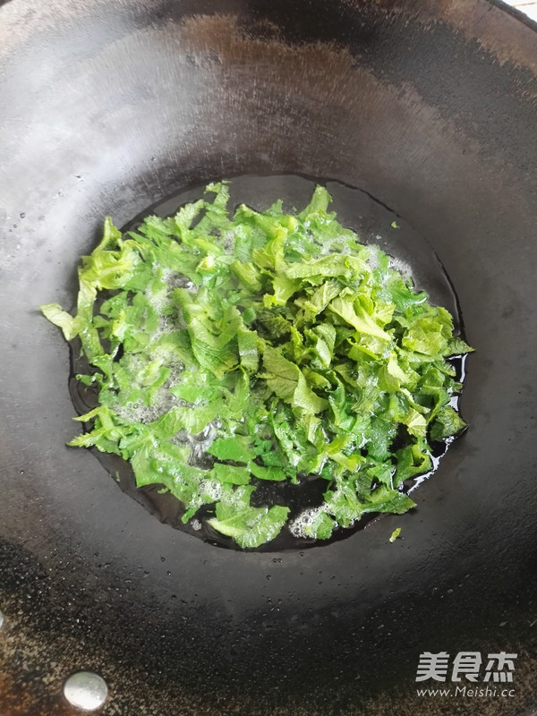 Soy Milk and Radish Leaf Soup recipe