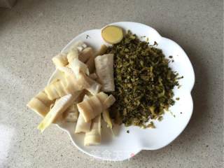 Catch The Tail of Spring [chopsticks with Bamboo Shoots] recipe