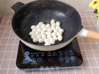 Quail Eggs in Tomato Sauce recipe