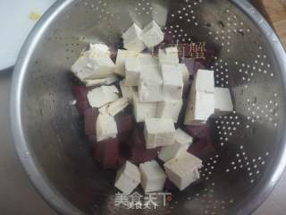 Roasted Red and White Tofu with Chives recipe