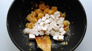 Salted Egg Yolk Braised Shrimp Tofu recipe