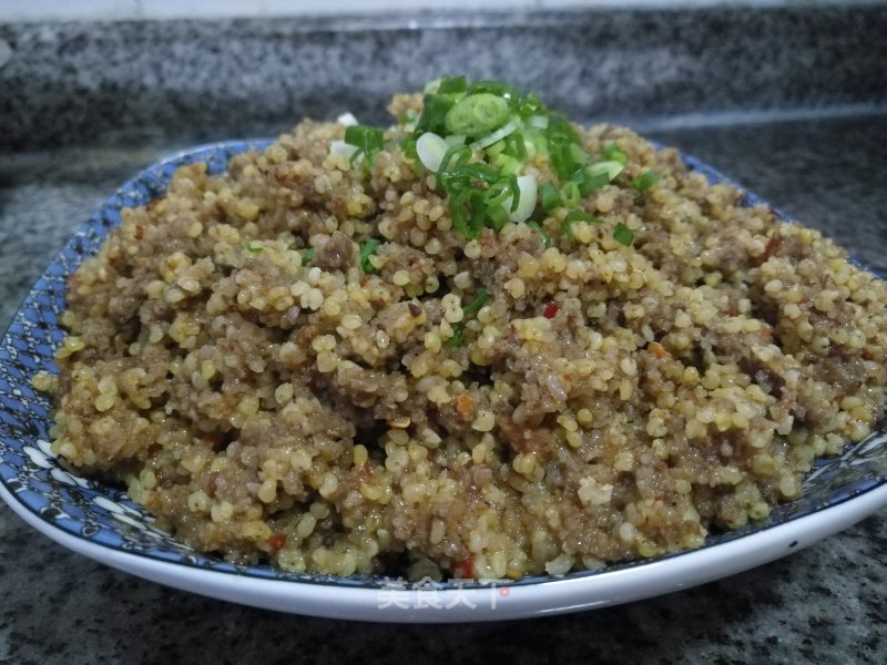 Steamed Beef with Millet Noodles