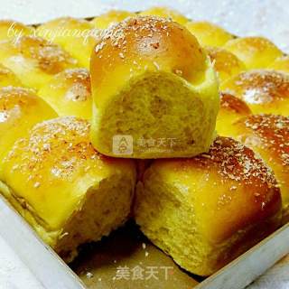 Milky Carrot Buns recipe