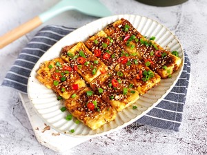 Spicy and Crispy Tofu, No Oven Needed, Tender and Spicy on The Outside recipe