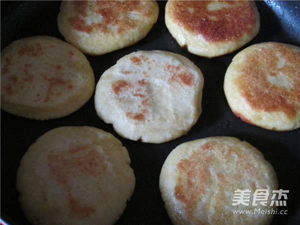 Northeast Pan-fried Rice Cakes recipe