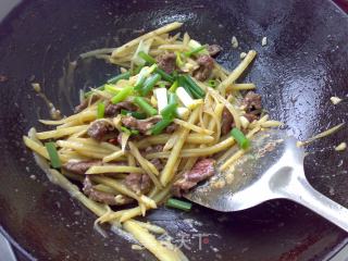 Fried Potatoes with Beef recipe