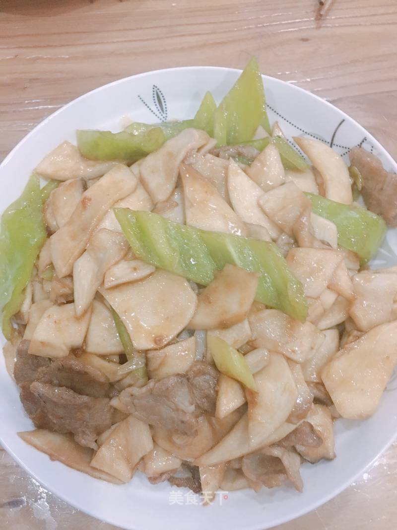 Fried Pork with Pleurotus Eryngii recipe