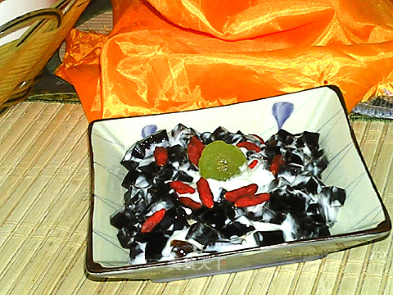 Yogurt Black Jelly recipe