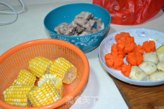 Carrot and Corn Pork Ribs Soup recipe