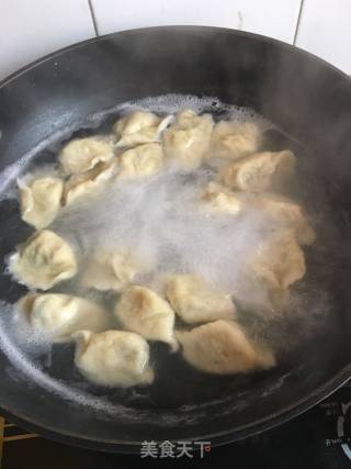 Grey Vegetable Dumplings recipe