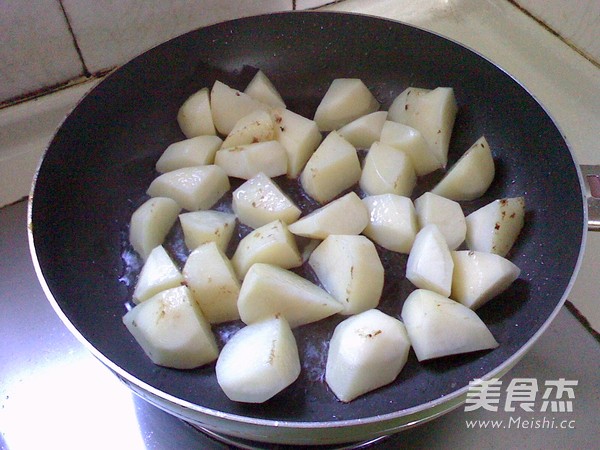 Steamed Potatoes with Five Spice Powder recipe