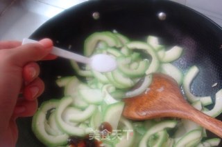 Sterilization and Antihypertensive Health Vegetables-[garlic Zucchini] recipe