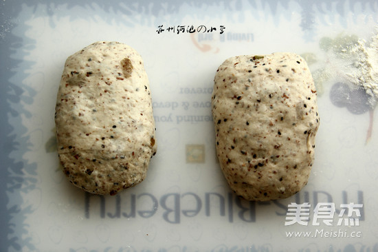 Whole Wheat Black Sesame Buns recipe