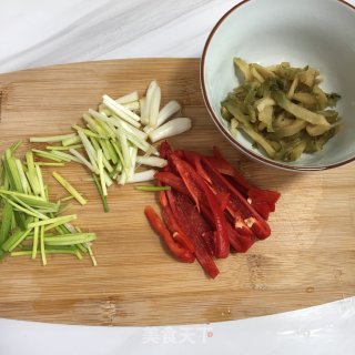 Stir-fried Cabbage with Mustard recipe