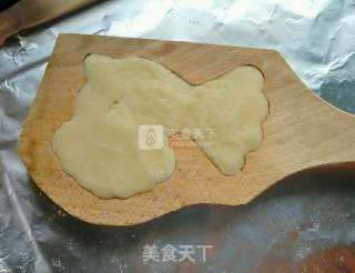 Goldfish Bean Paste Mooncake recipe