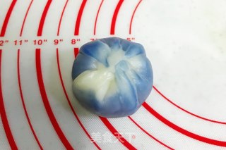 Blue and White Porcelain Snowy Mooncake recipe