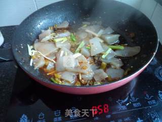 Stir-fried Tofu with Mushrooms and Taro---daxi Big Beef Seasoning Edition recipe