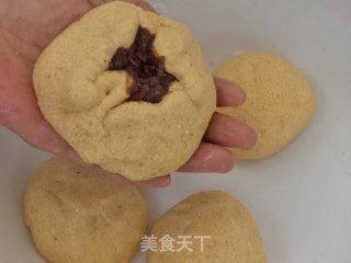 Cornmeal Bean Paste Buns recipe