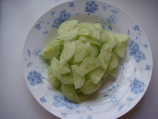 Mung Bean Flour Skin Mixed with Cucumber recipe