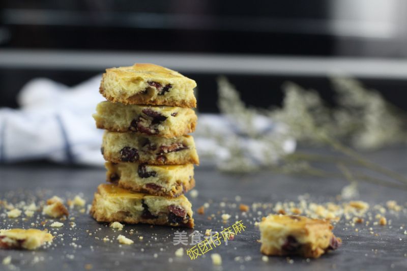 Worried that The Child Has No Snacks? Non-existent, Cranberry Souffle recipe