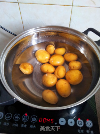 Pan-fried Baby Potatoes recipe