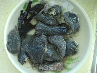 Black-bone Chicken Kelp and Papaya Soup recipe