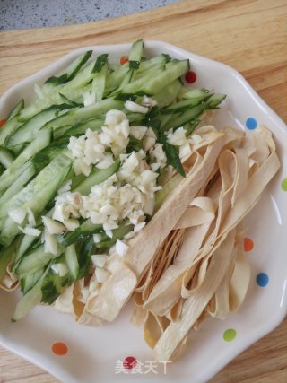 【tianjin】cool Cucumber Soybean Skin recipe