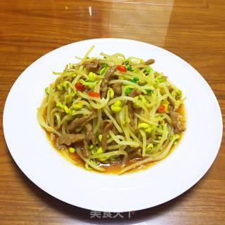 Stir-fried Pork with Soy Sprouts recipe