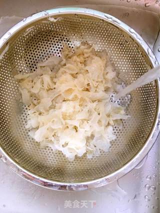 Purple Potato and Tremella Soup recipe