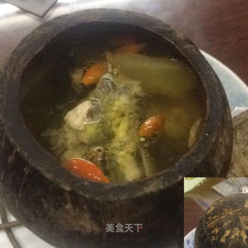 Coconut Stewed Black Chicken Soup recipe