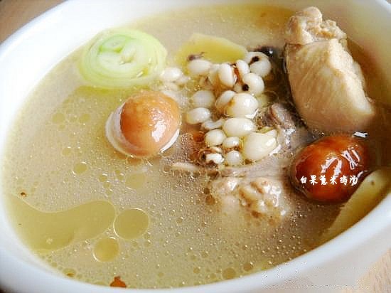 Stewed Chicken Soup with Ginkgo and Barley recipe