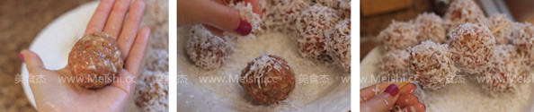 Coconut Balls Wrapped with Egg Yolk recipe